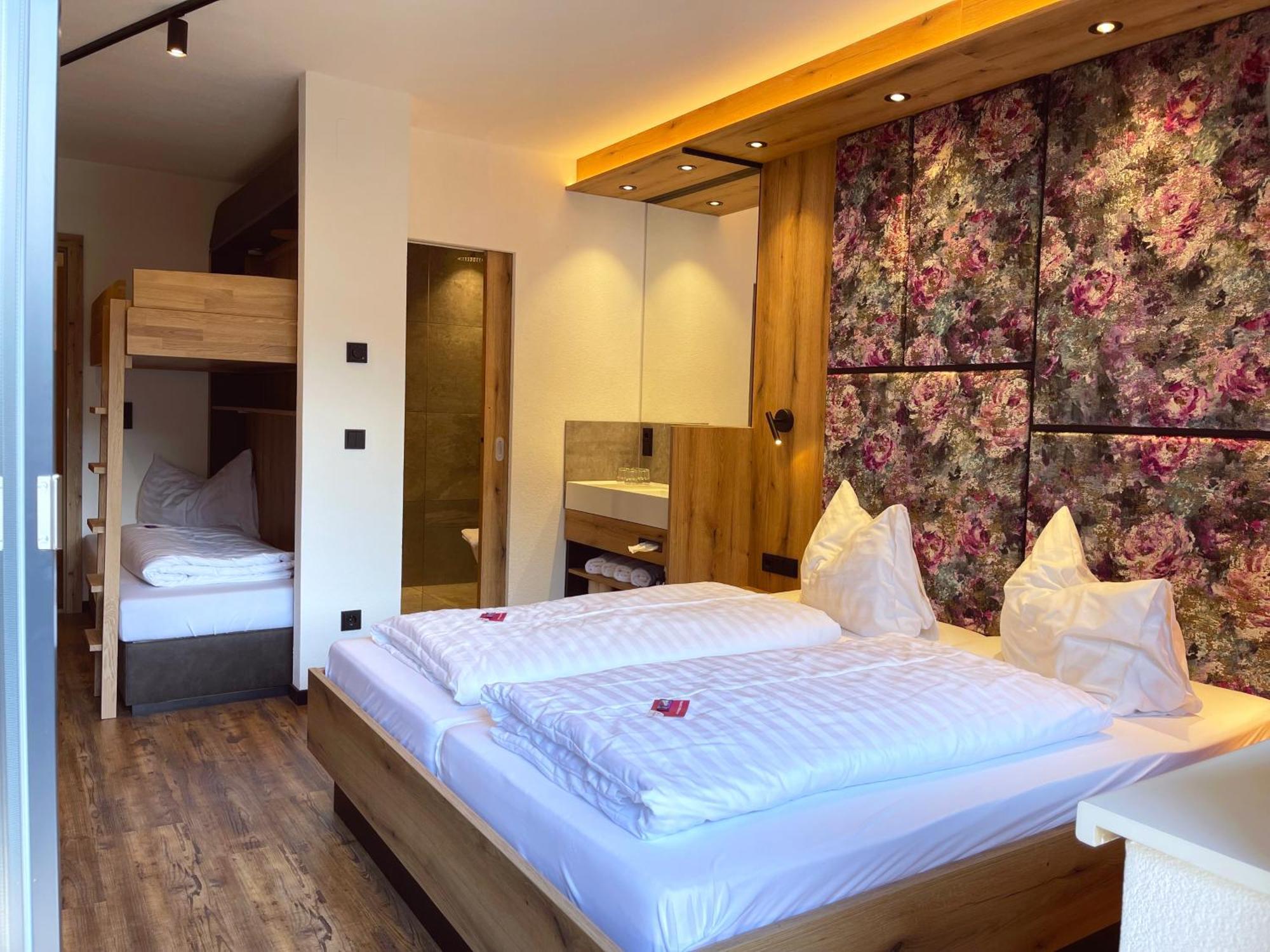 First Mountain Hotel Zillertal Aschau Im Zillertal Экстерьер фото